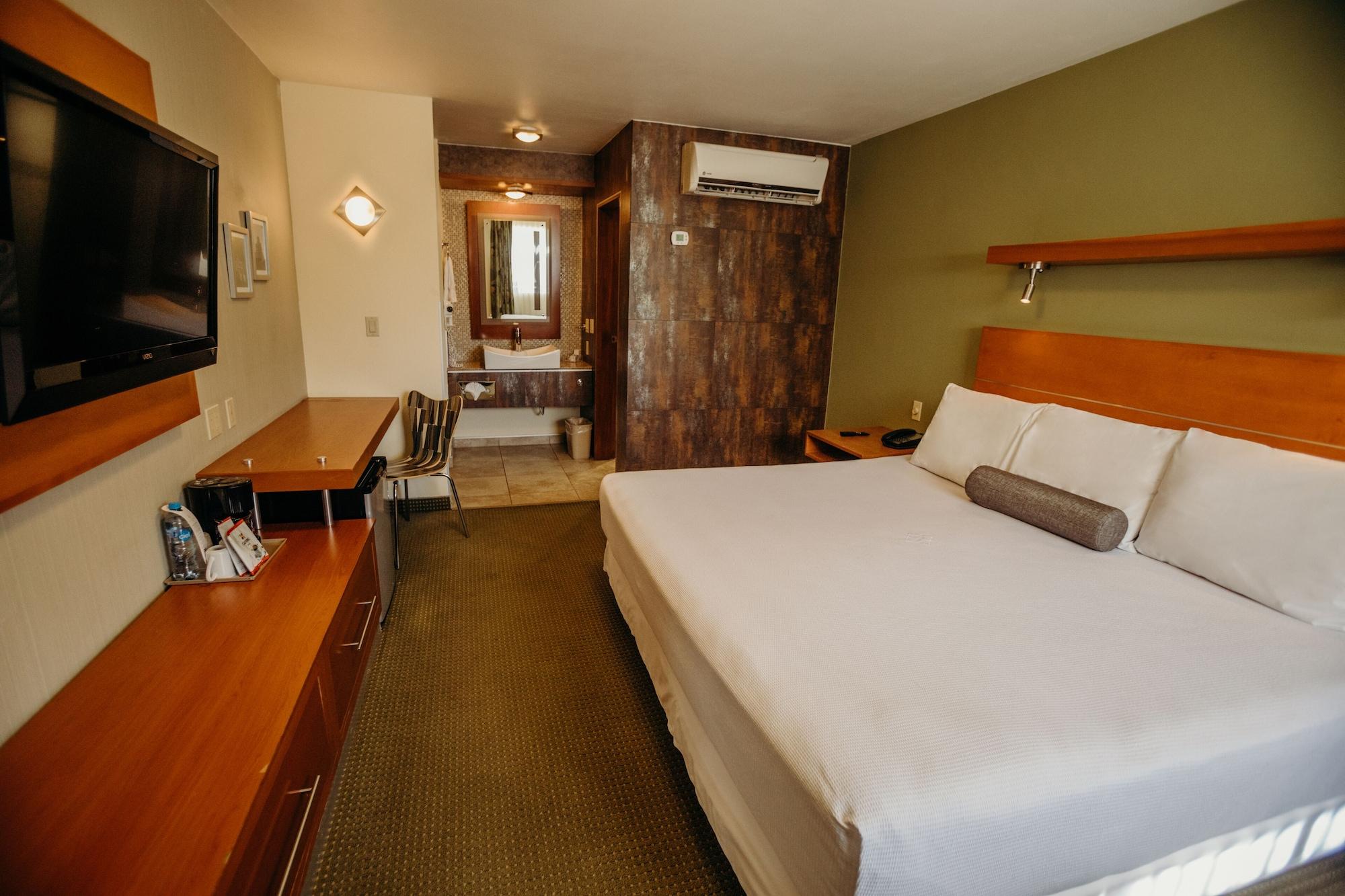 Hotel Calafia Mexicali Esterno foto